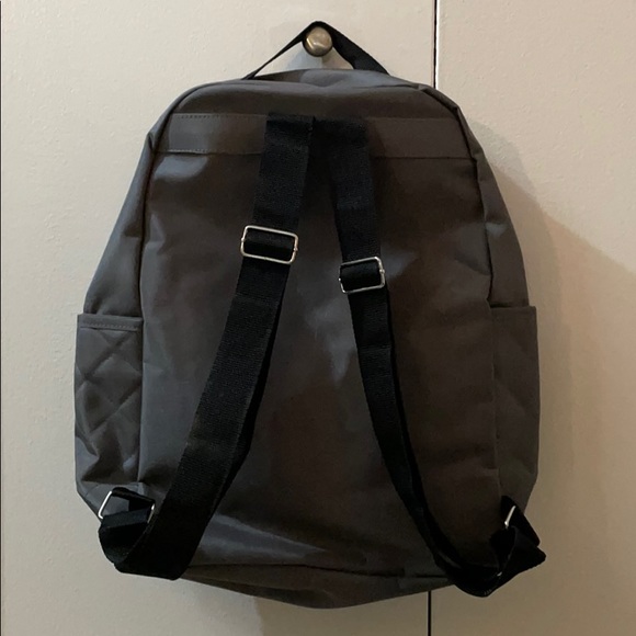 DSW Backpack - Picture 2 of 4